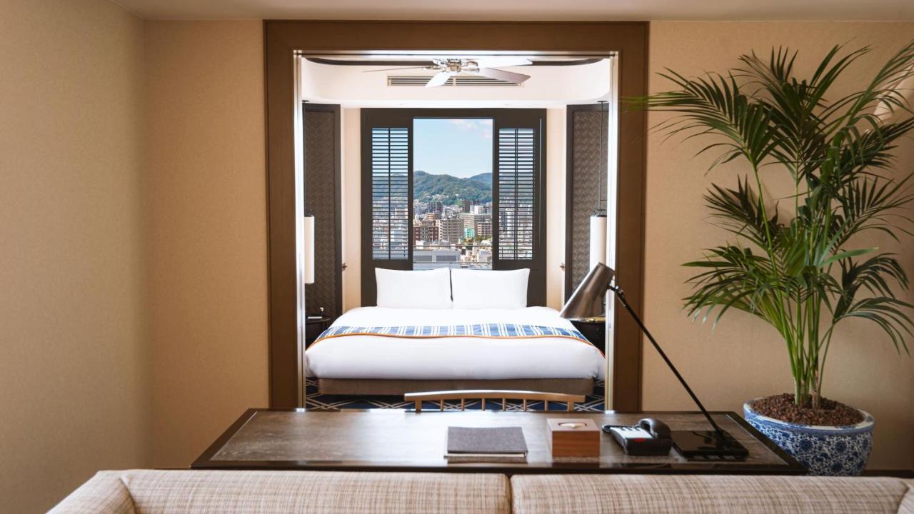 Oriental Hotel Kōbe Exterior foto A bedroom at the hotel